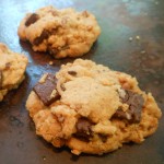 Vegan Toasted Coconut and Chocolate Chunk Cookies (coconut oil is the secret to THE BEST chocolate chip cookies ever!)