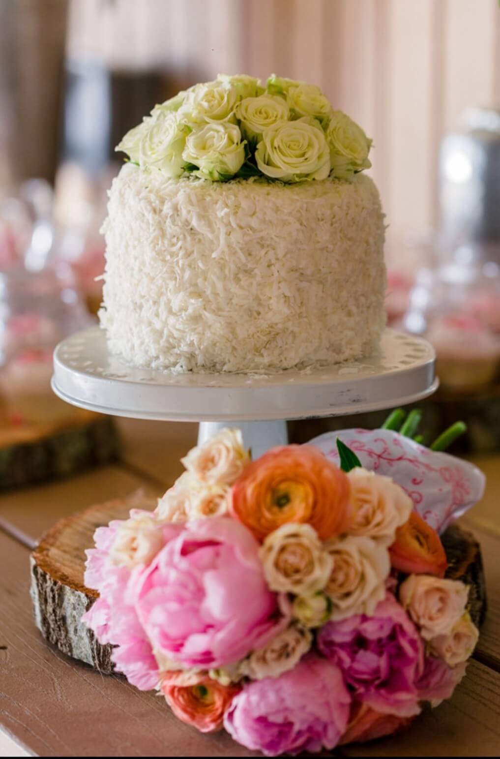 My coconut cake decorated with edible flowers from my garden 🪴 : r/FoodPorn